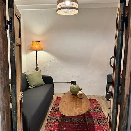 Casa Maroto - Boutique In Het Hart Comares, Rooftop Terras, Uitzicht Op Zee En Bergen, Gratis Wifi
