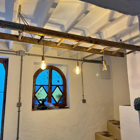 Casa Maroto - Boutique In Het Hart Comares, Rooftop Terras, Uitzicht Op Zee En Bergen, Gratis Wifi * Comares