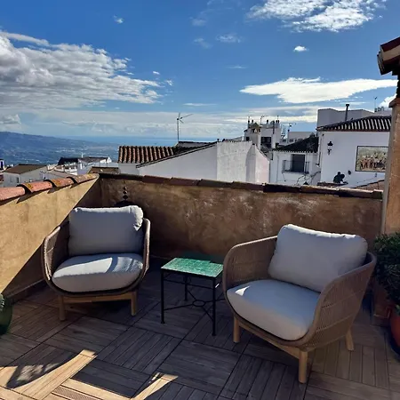 Casa Maroto - Boutique In Het Hart Comares, Rooftop Terras, Uitzicht Op Zee En Bergen, Gratis Wifi