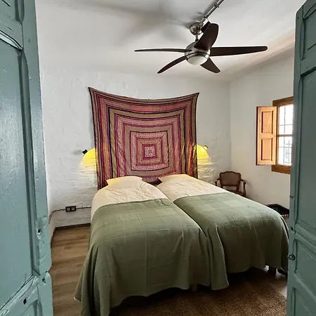 Tatil Evi Casa Maroto - Boutique In Het Hart Comares, Rooftop Terras, Uitzicht Op Zee En Bergen, Gratis Wifi Comares