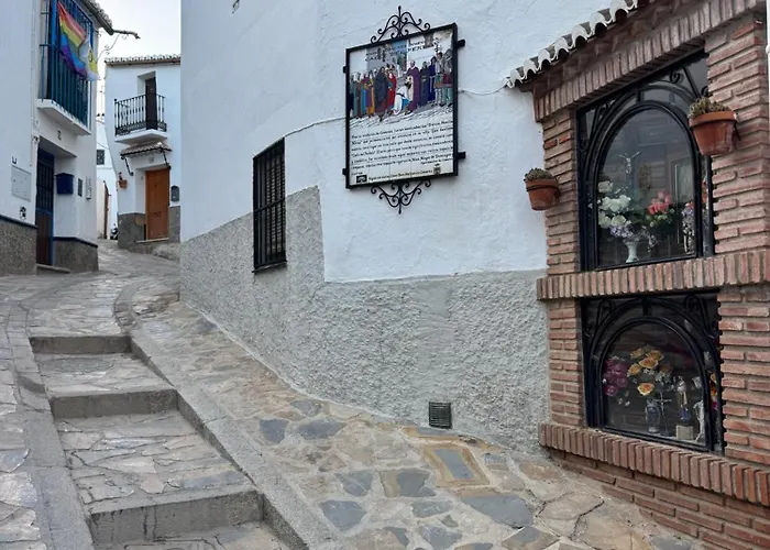 Casa Maroto - Boutique In Het Hart Comares, Rooftop Terras, Uitzicht Op Zee En Bergen, Gratis Wifi Dom wakacyjny